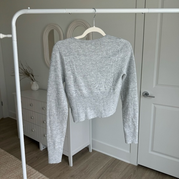 Kendall + Kylie Sweater - Picture 3 of 3